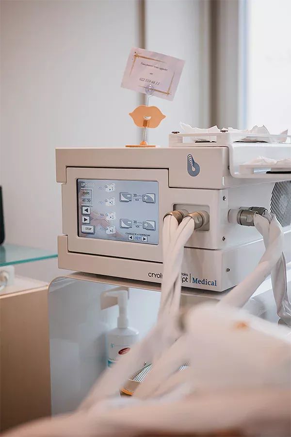 Machine cryolipolyse à Genève